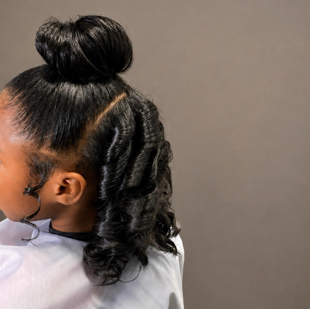 D'Little Luxe Experience at D’Michelle Hair Lounge in Fort Worth, TX