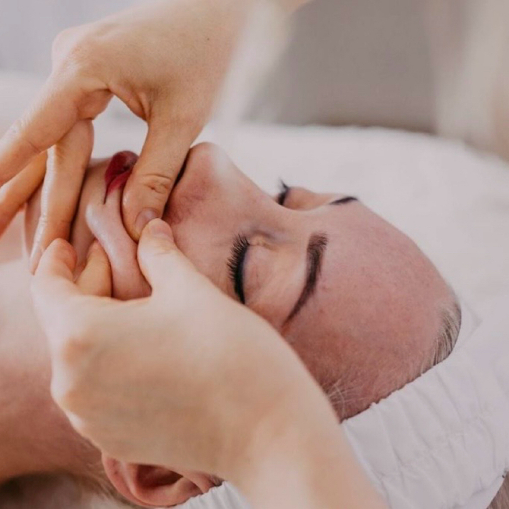 Elite Custom Facial at Fabulash Beauty Bar in Claremore, OK