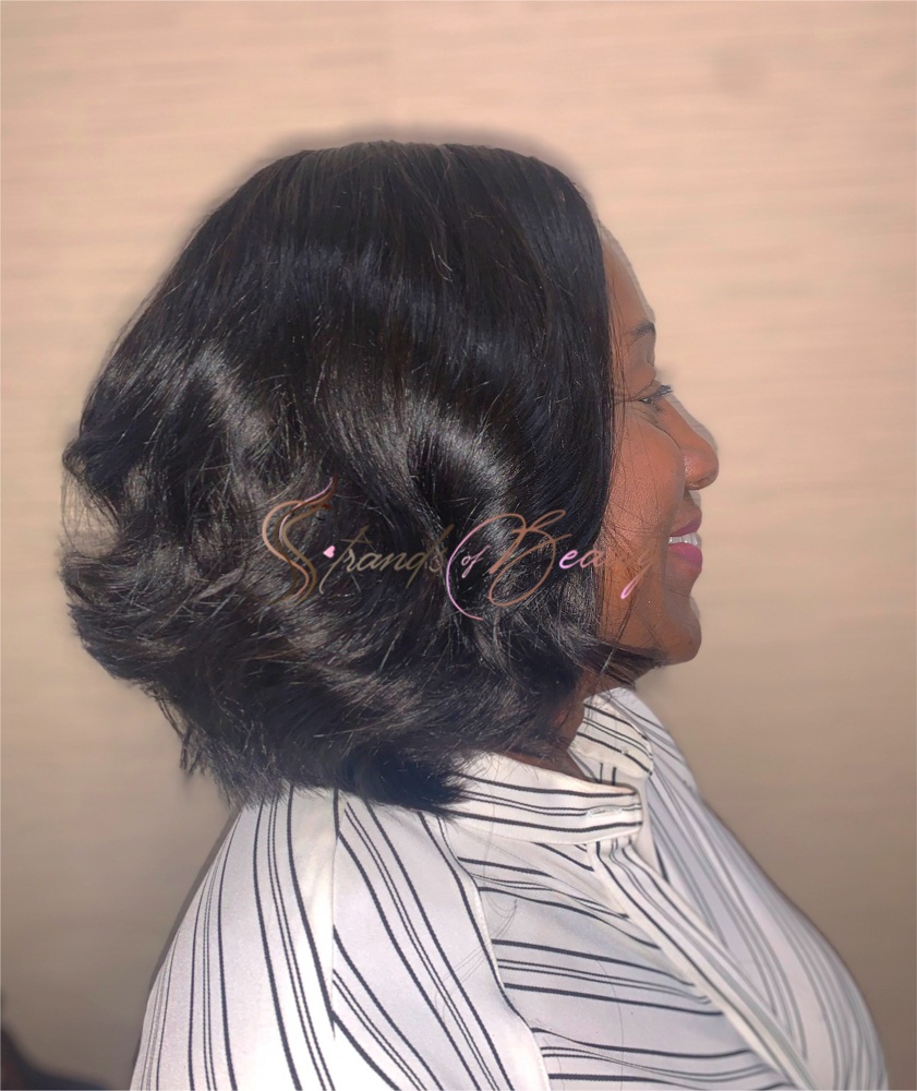 Quickweave Bob w/ Natural Leave-Out
