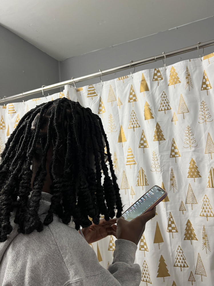 short locs with barrels