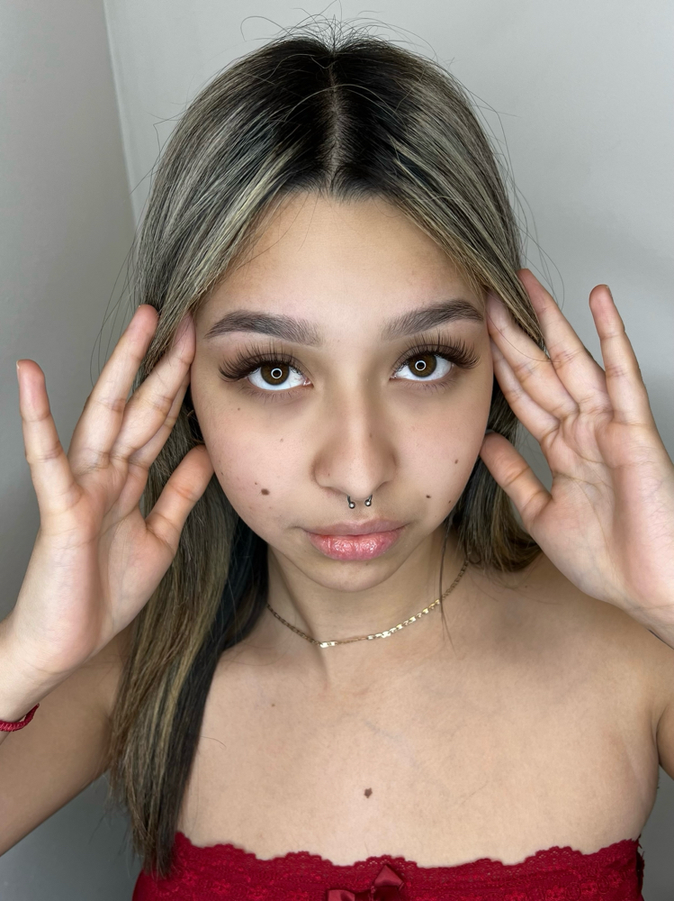 Classic Lashes