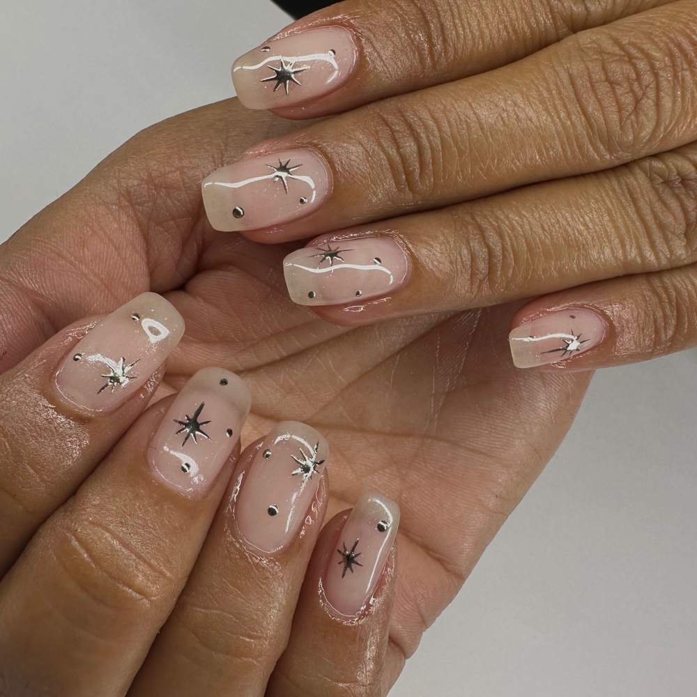 structured gel manicure