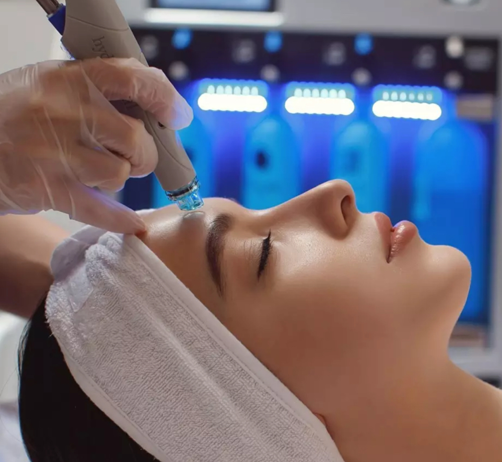 Signature Hydrafacial