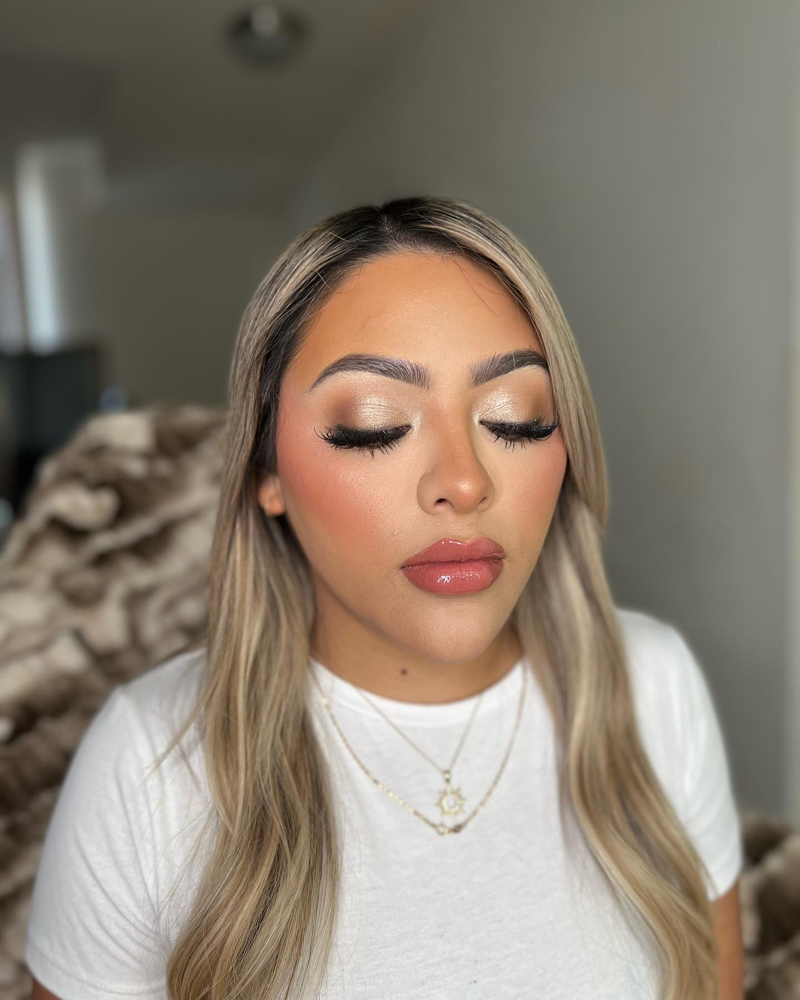 Signature Glamour
