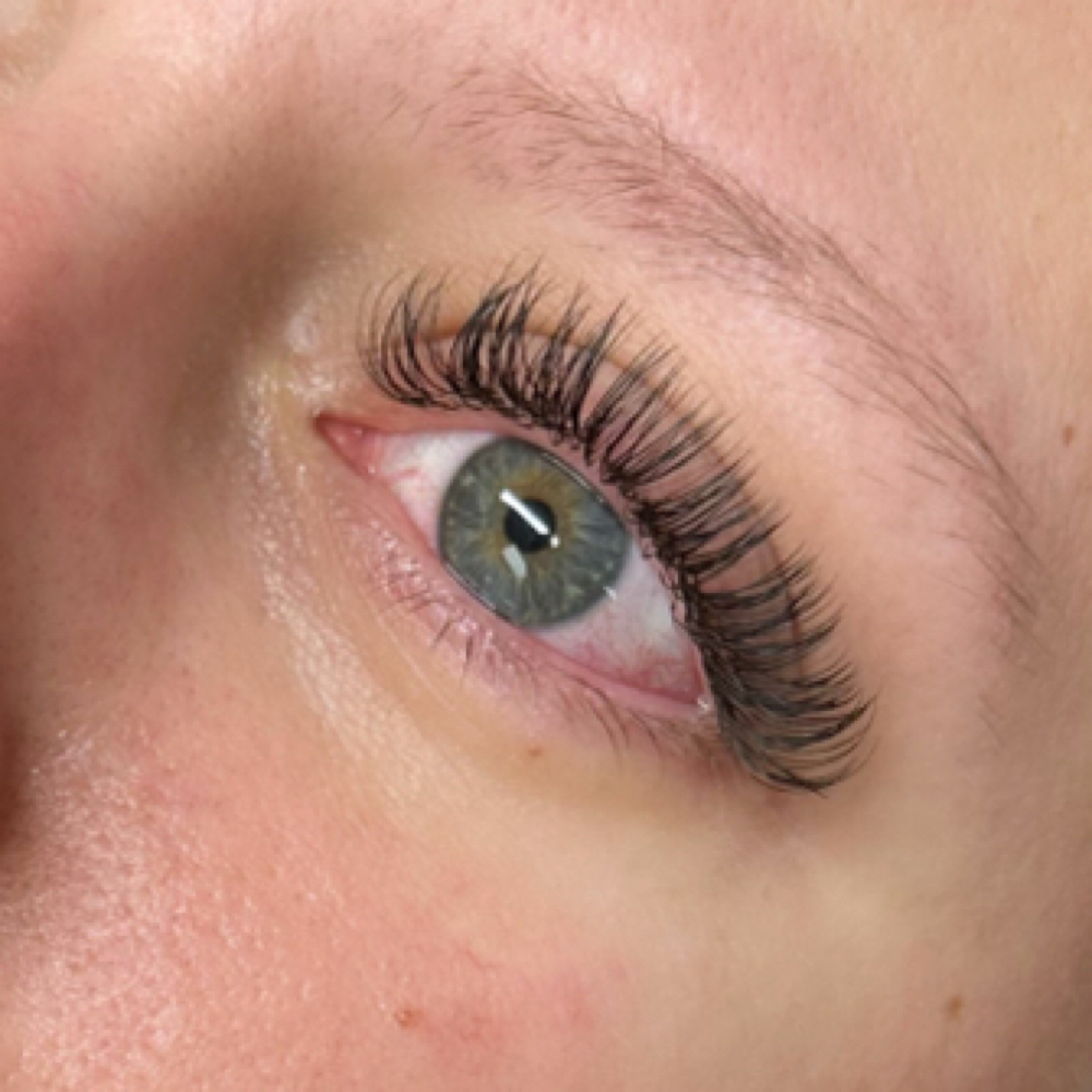 Hybrid Fill at B’s Beauty Co. in Shippensburg, PA