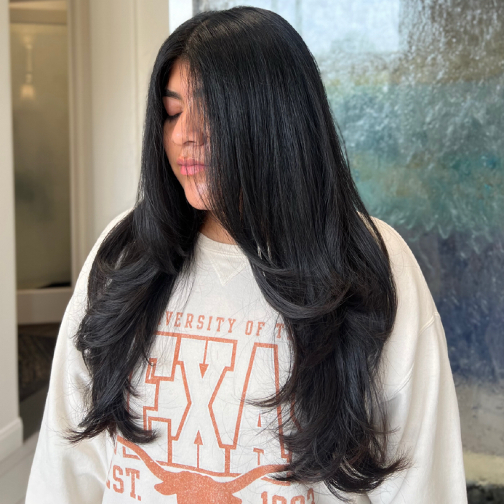 Women’s Haircut at Berry Luxe Studio in Rowlett, TX