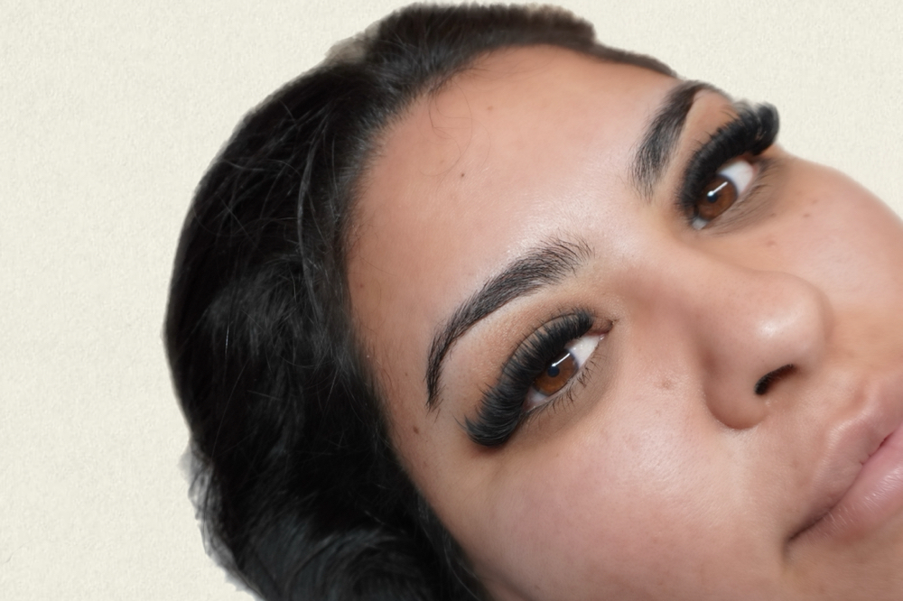 Wispy Mega Full Set at Winks by Ame in West Covina, CA