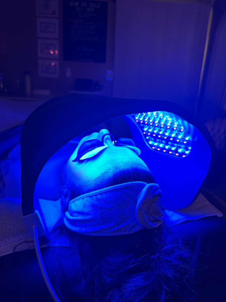 Luminfusion Facial