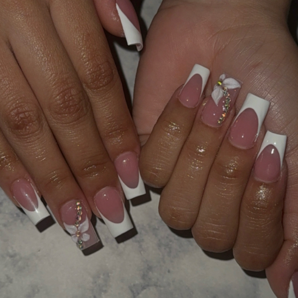 Acrylic Full Set (Medium) at Cosmoalixia in Lufkin, TX
