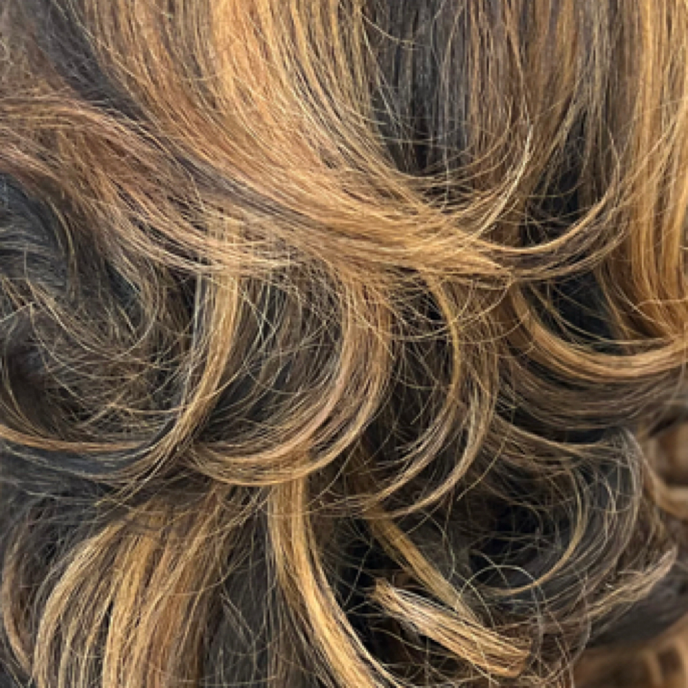 Sew-in maintenance, Weave maintenance at Taitertotznyc in Brooklyn, NY