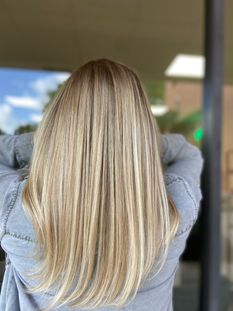 Partial Highlights at ManesbyMariana in Miam, FL