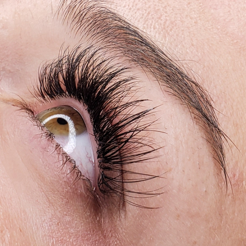 Lash Fill at Unique U in Port Charlotte, FL