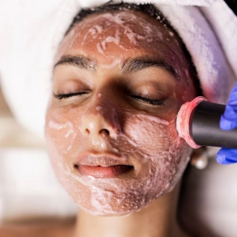 Amore Glass Skin Hydration at D'Yalorde Wellness & Aesthetics LLC in El Paso, TX