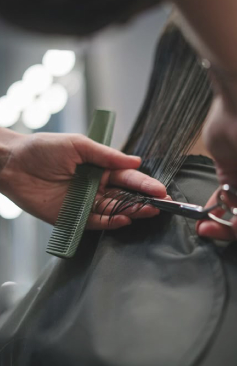 Womans Haircut