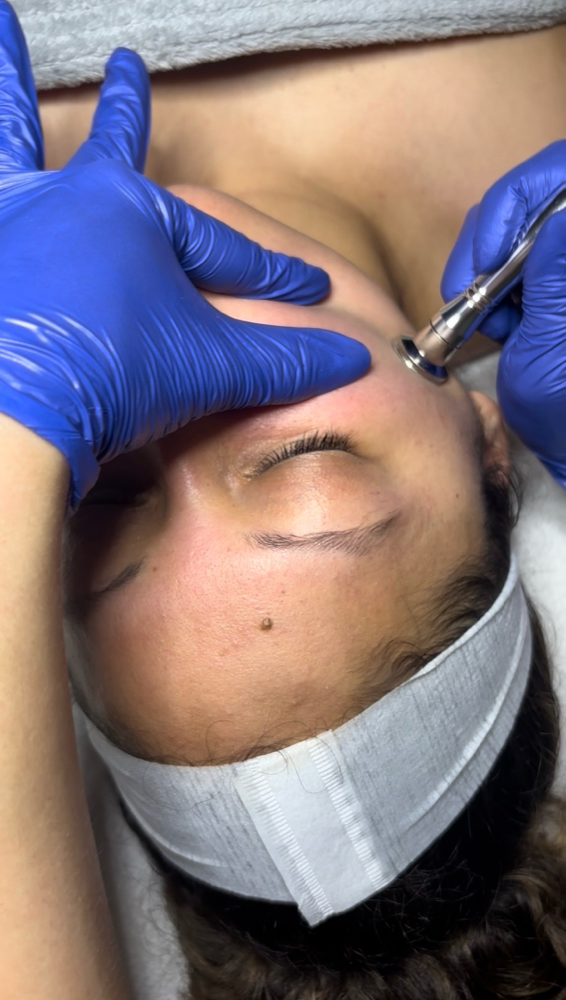 Diamond Glow Facial