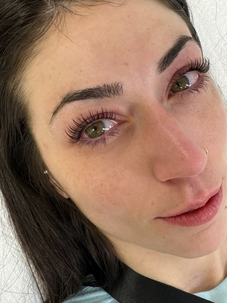 Lash Lift And Tint