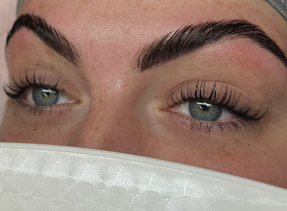 Lash Lift + Tint