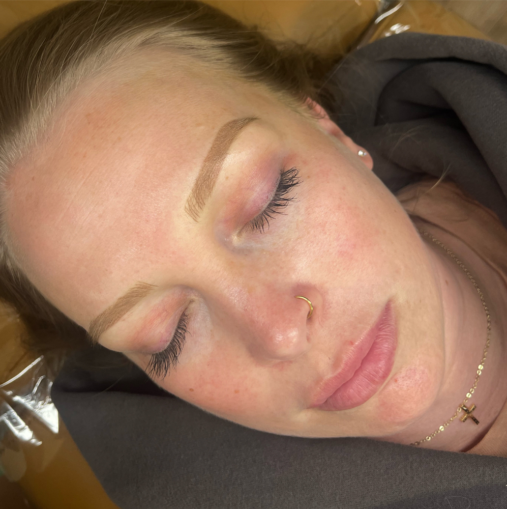 PMU Brow Touchup