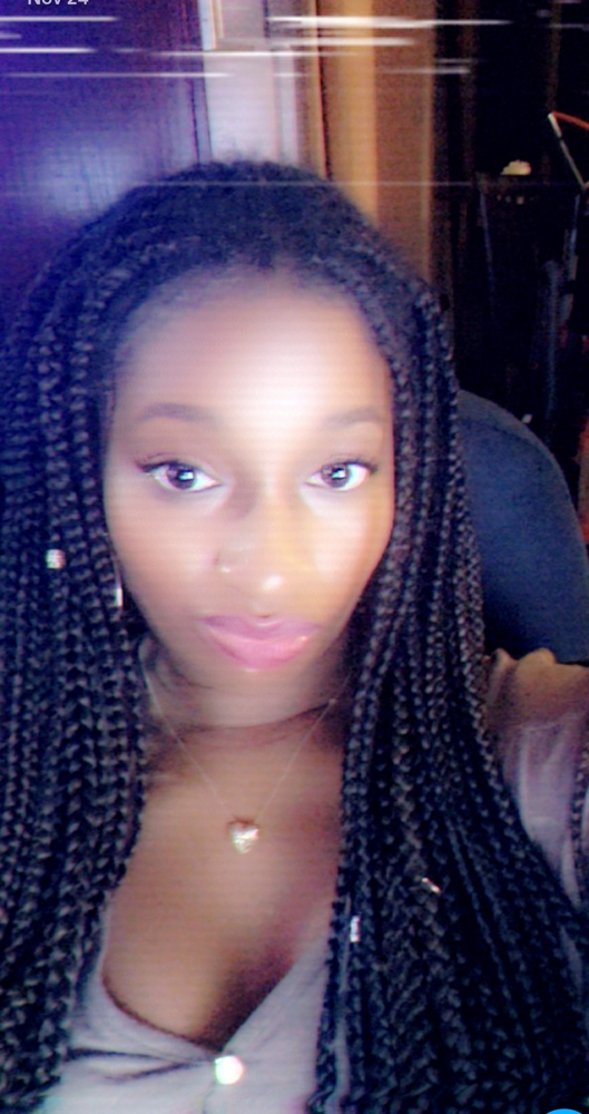 20” Medium Box/Knotless Braids