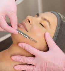 Dermaplane Facial