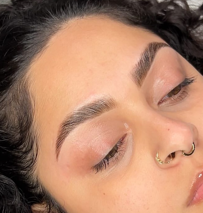 Brow Lamination Sculpt & Tint