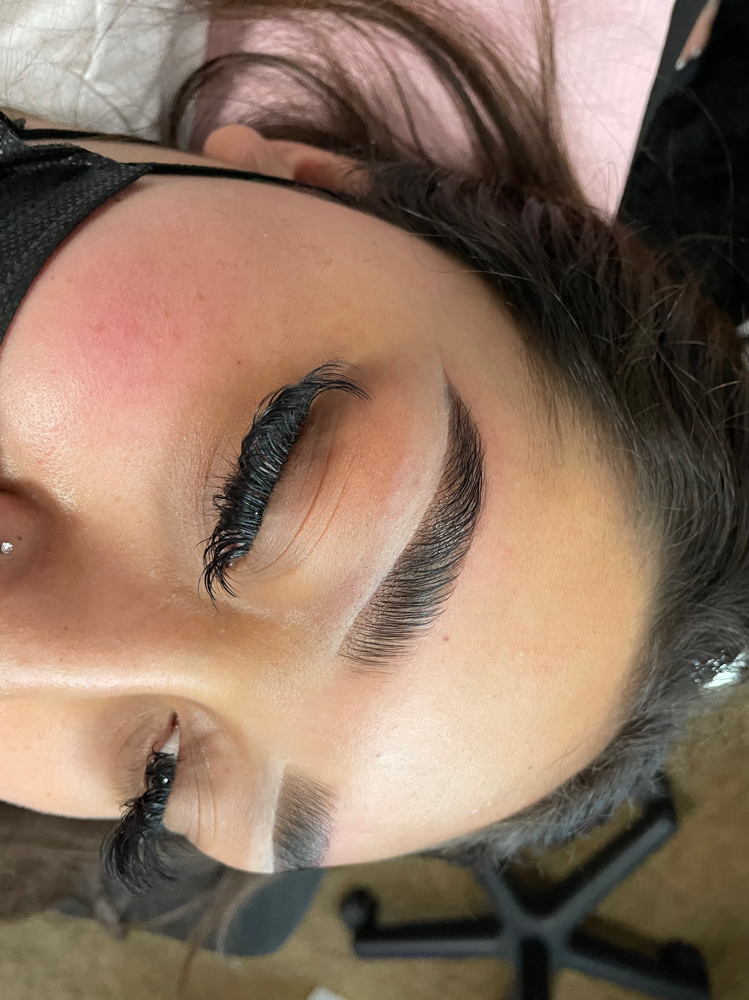 BROW LAMINATION + TINT