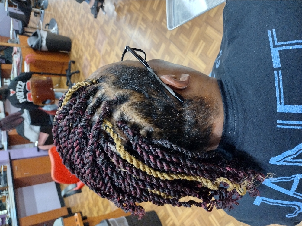 Kinky Twist