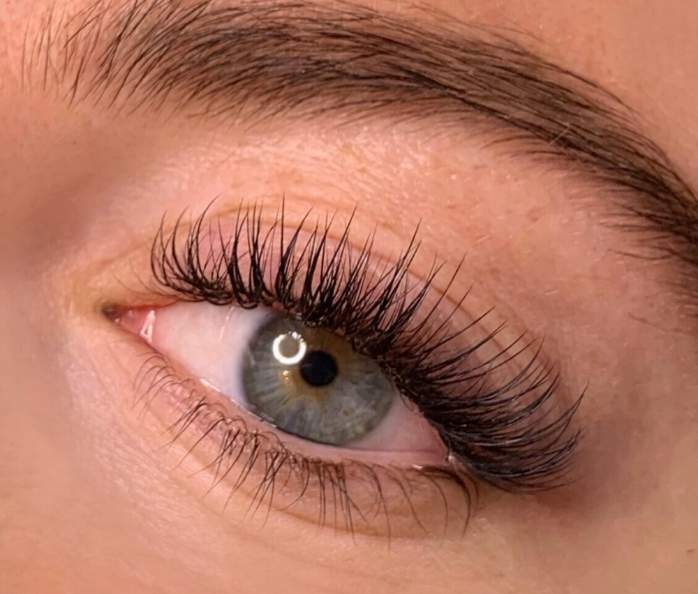 Hybrid Lashes
