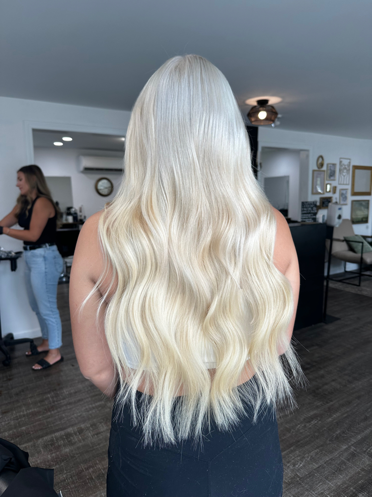 On Scalp Lightener Stylist