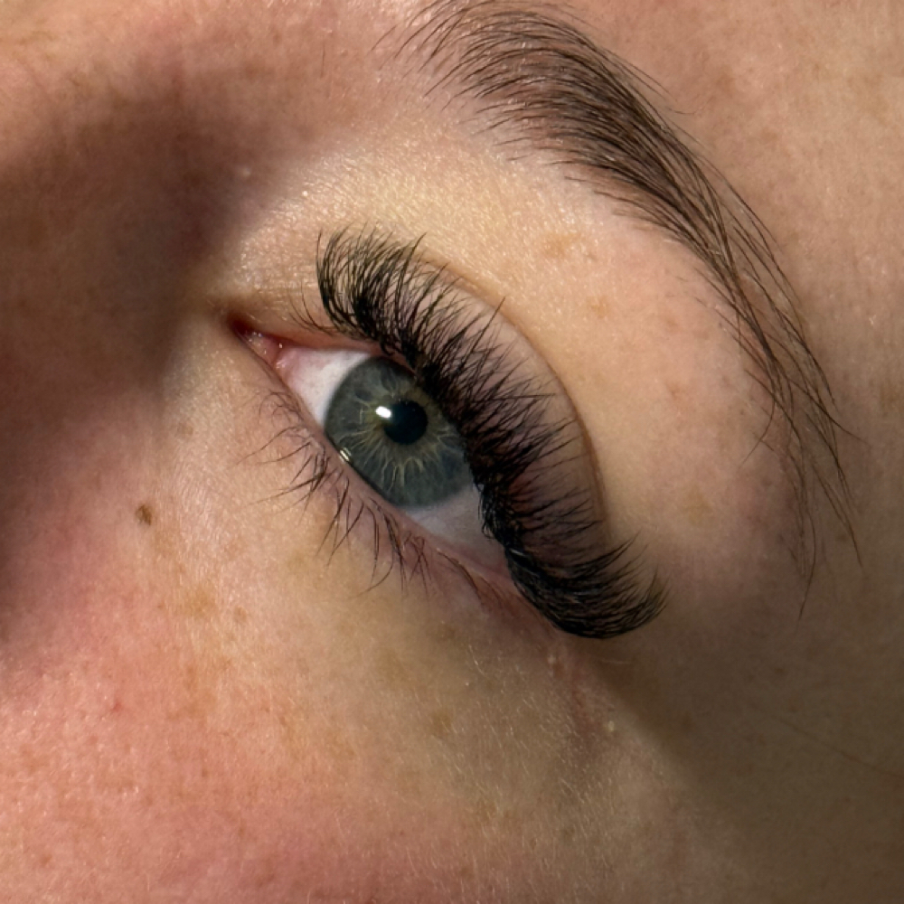 Hybrid Mini Fill at Michelle’s Self Care in Anderson, IN