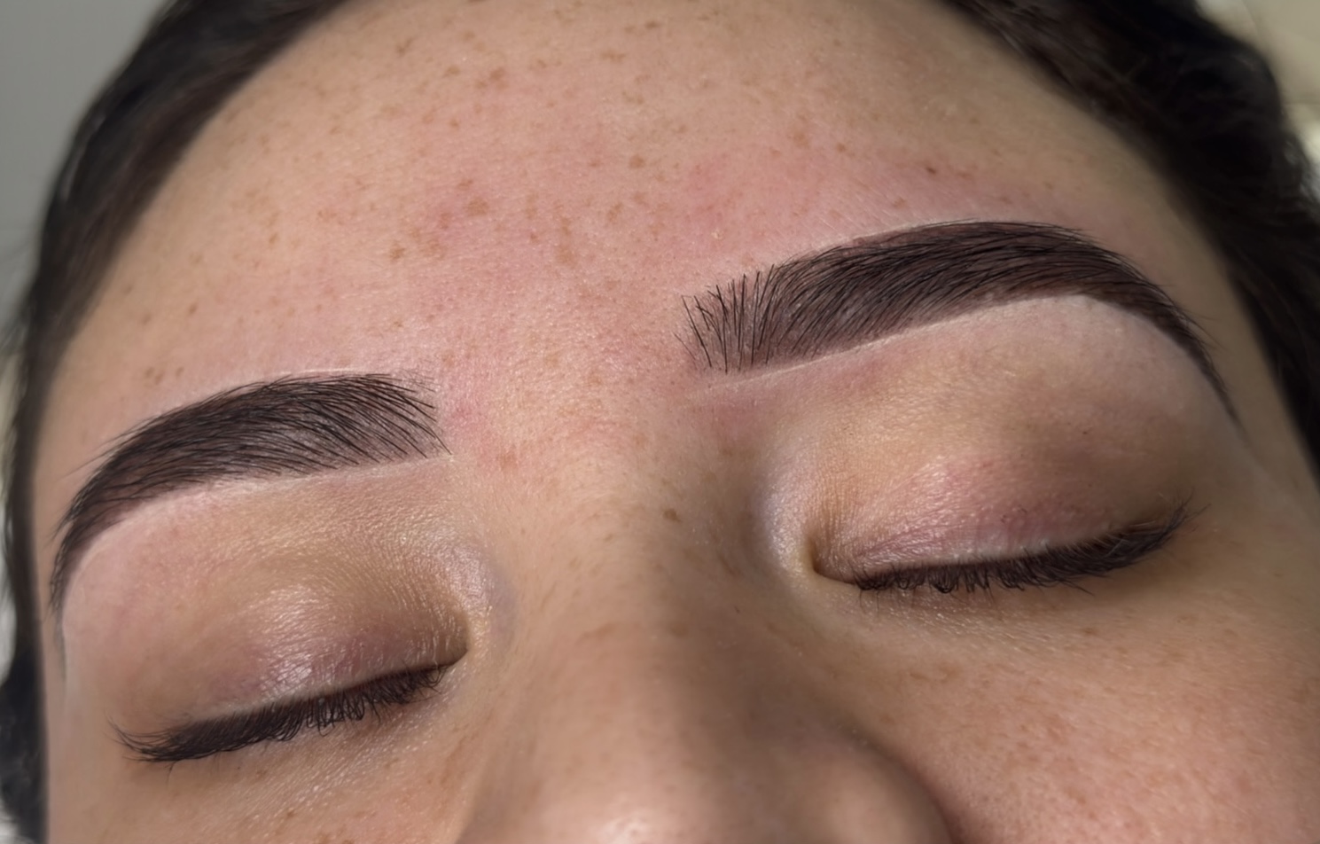 Brow wax + stain