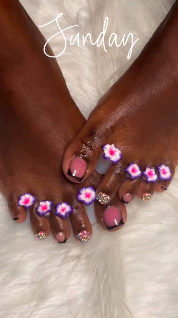 10 Acrylic Toes (no pedicure)