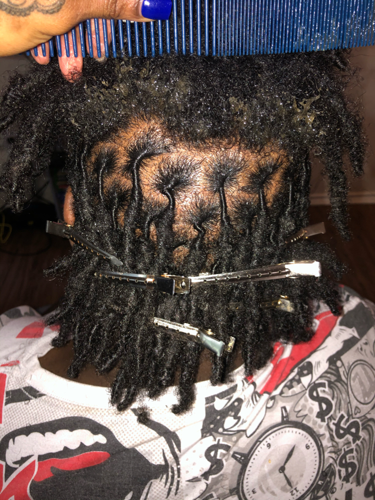 Dreadlock Retwist