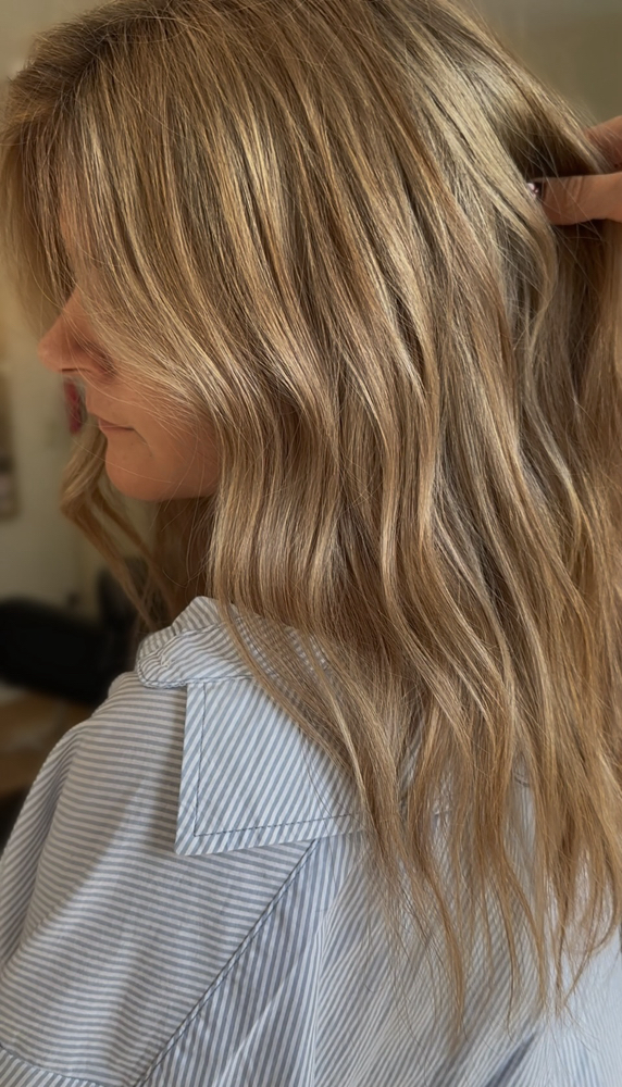 Signature Blonding Session