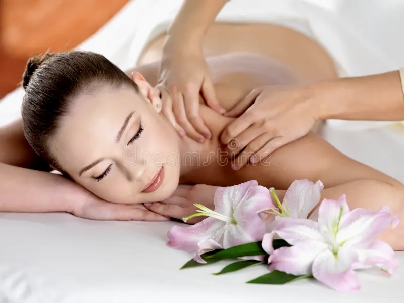 1 Hour Custom Massage