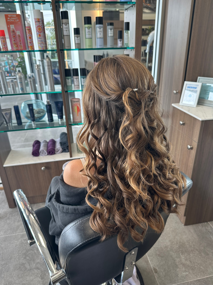Half Updo
