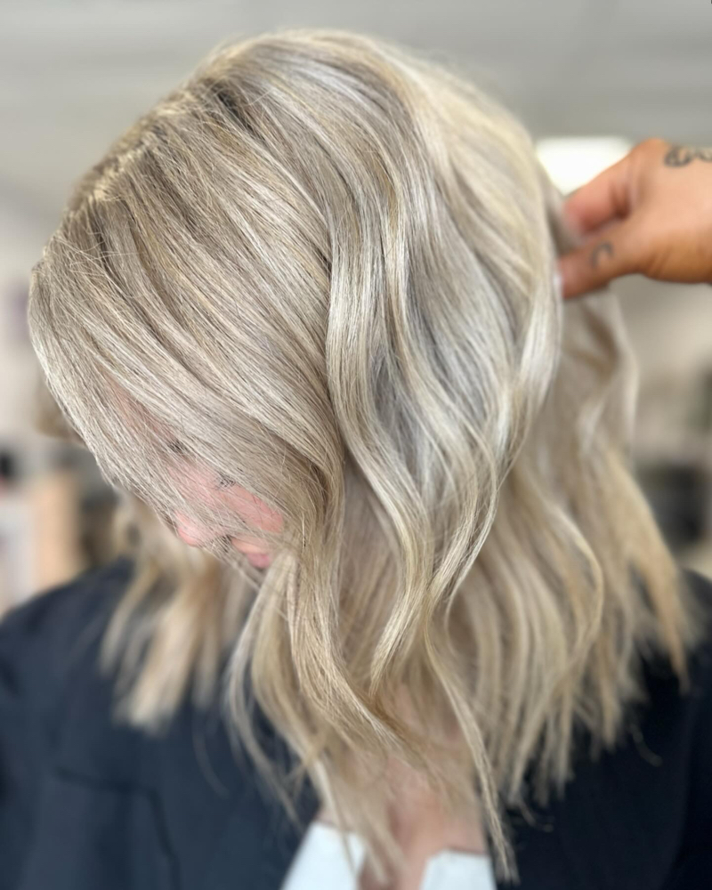 Full Foil Highlights at alissawigginshair in West Columbia, SC