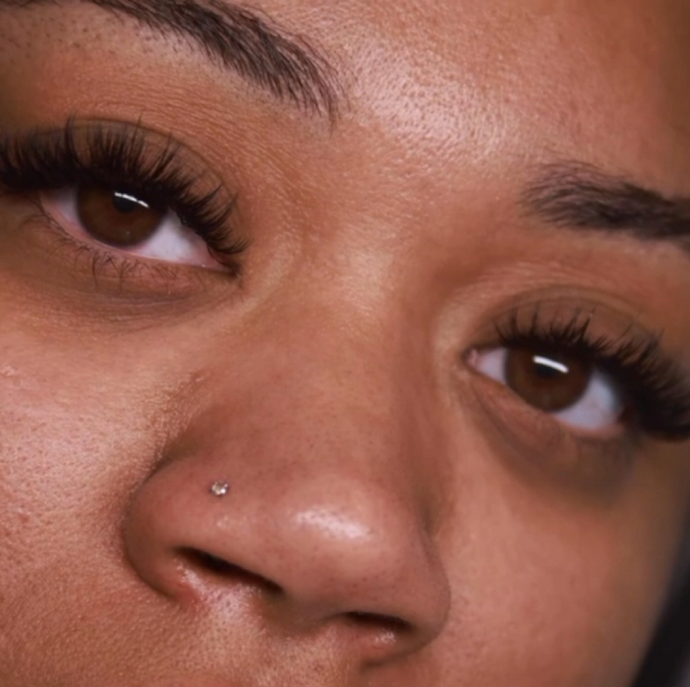 Signature Custom Lash Full Set at Soulful Essence Artistry in Union City, NJ