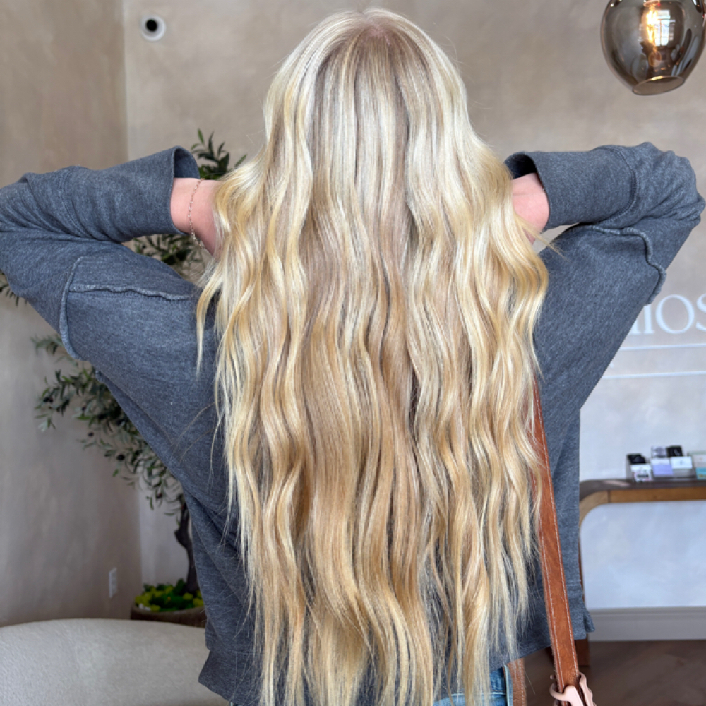 Dimensional blonde at Golden Hour Studio in Loveland, CO