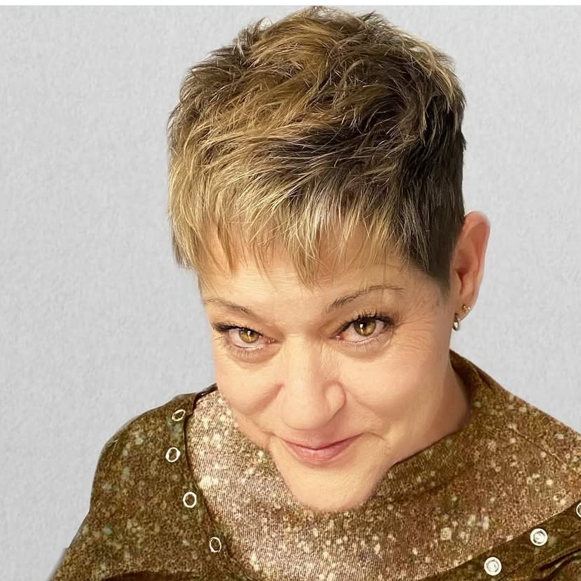 Haircut Precision Short at Mary Ann Pope in Hewitt, TX