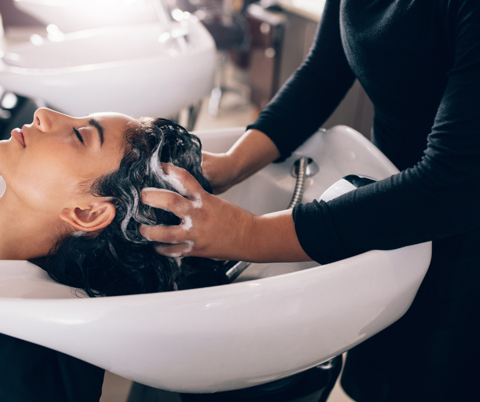 Women's Shampoo, Cut & Blow-Dry