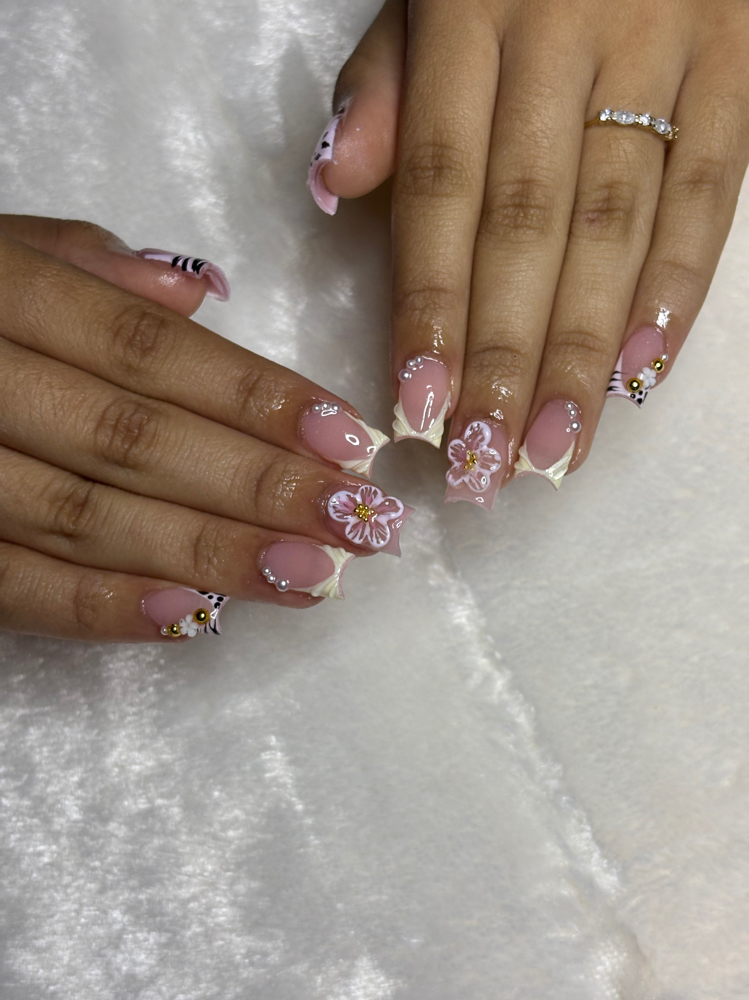 ACRYLIC SHORT