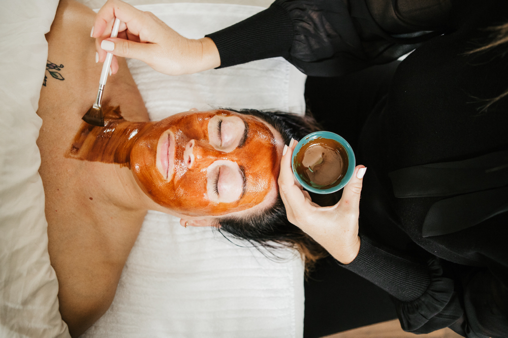 Sculptural Face Lift