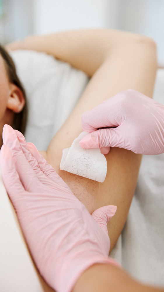 Under Arm Wax W/ Treatment