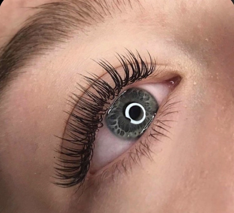 Full Set Classic Lashes