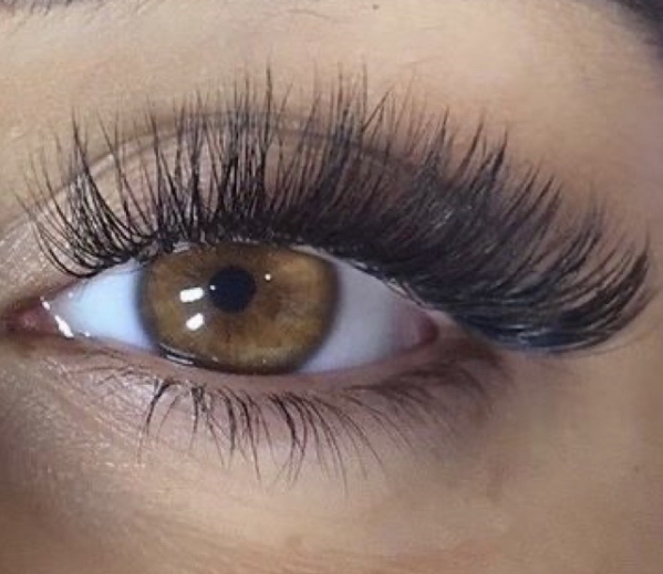 Full Set Volume Lashes