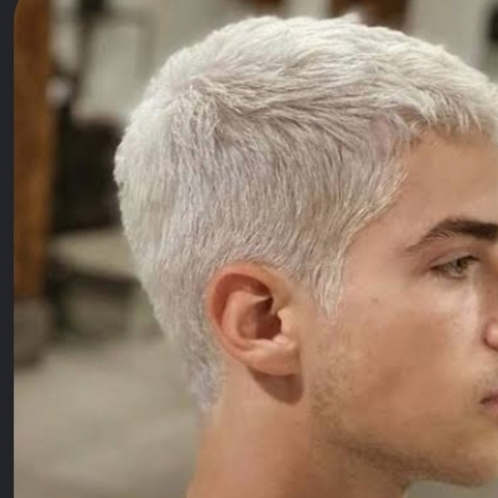 Bleached Short Hair All Over at Brooke & Pear Gallery in Haltom City, TX