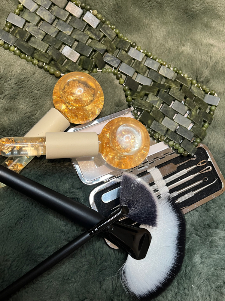 Signature Glow Facial