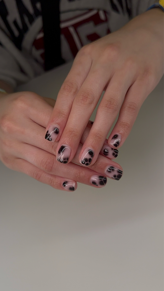 Structured Mani Fill Short