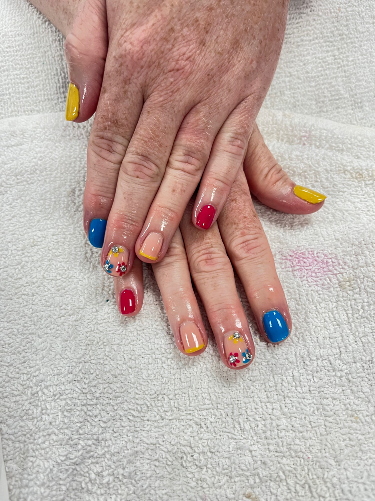 Regular Gel Manicure